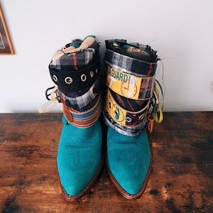 💙 Bohemian Boots! 💙